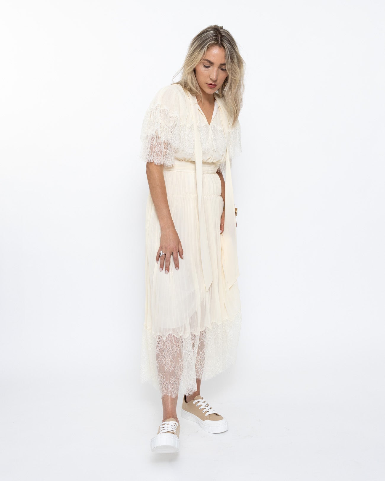Self Portrait Cream Lace Dress – Nataliattired